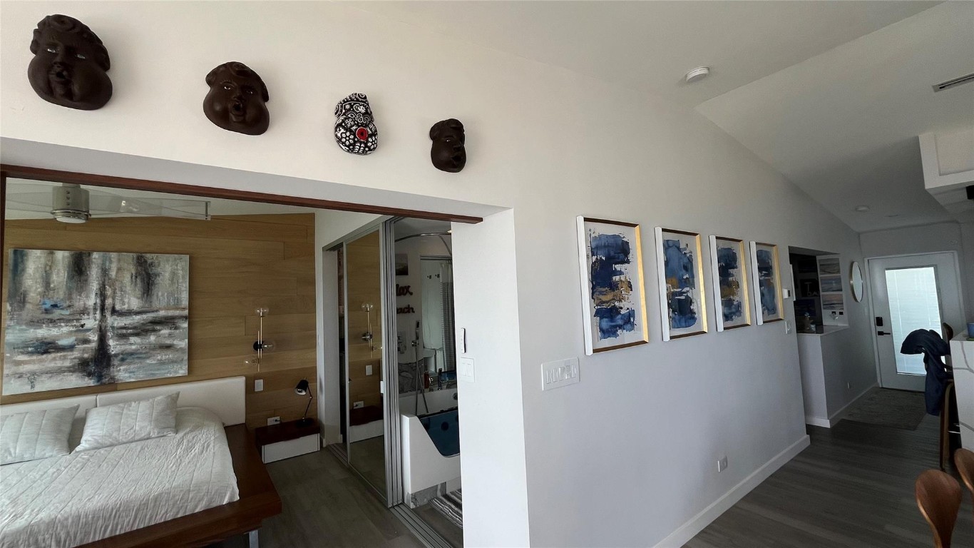 1041 Hillsboro Mile #3 Hillsboro Beach, FL 33062