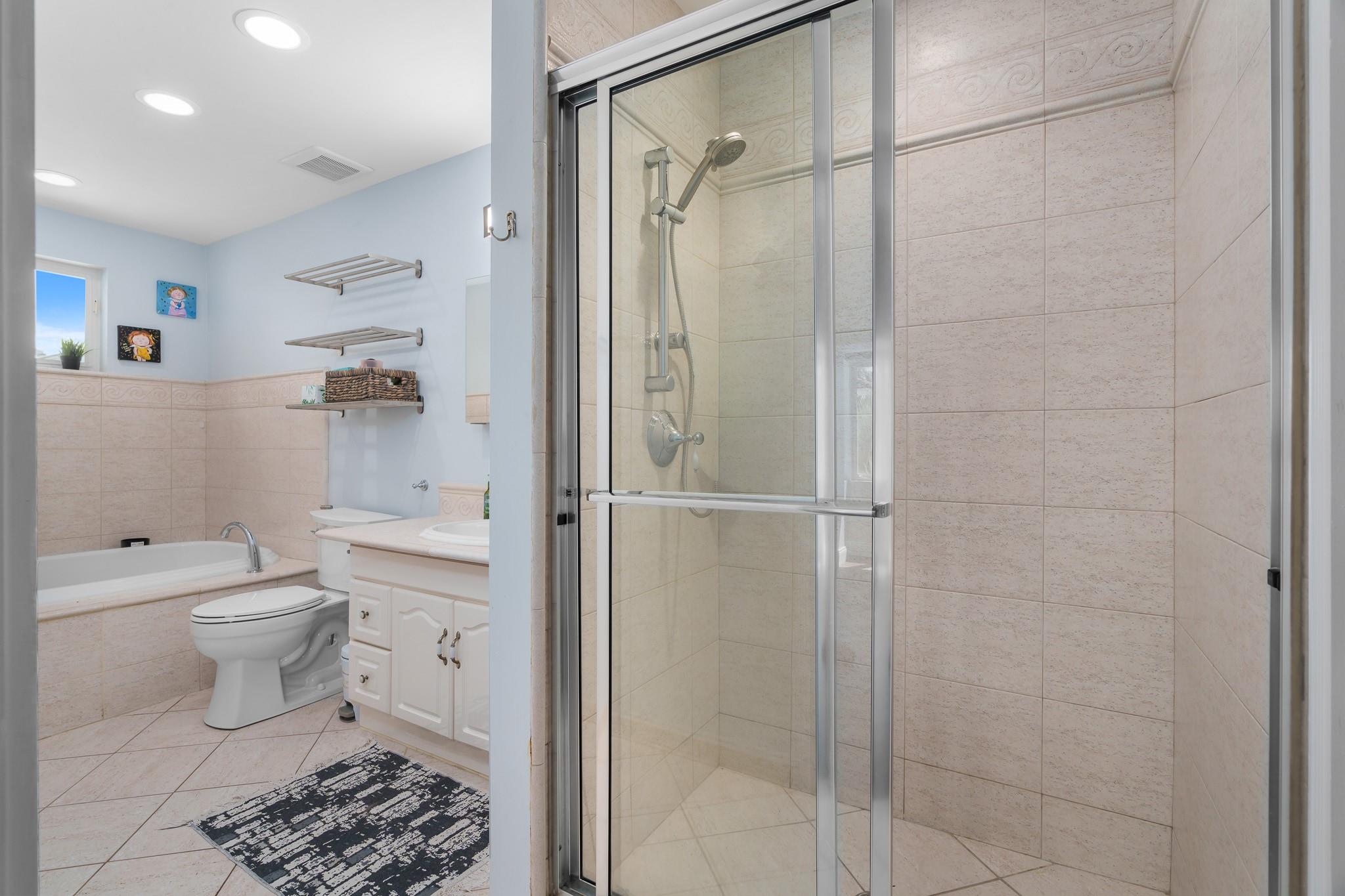 70 Isle Of Venice #203 Fort Lauderdale, FL 33301