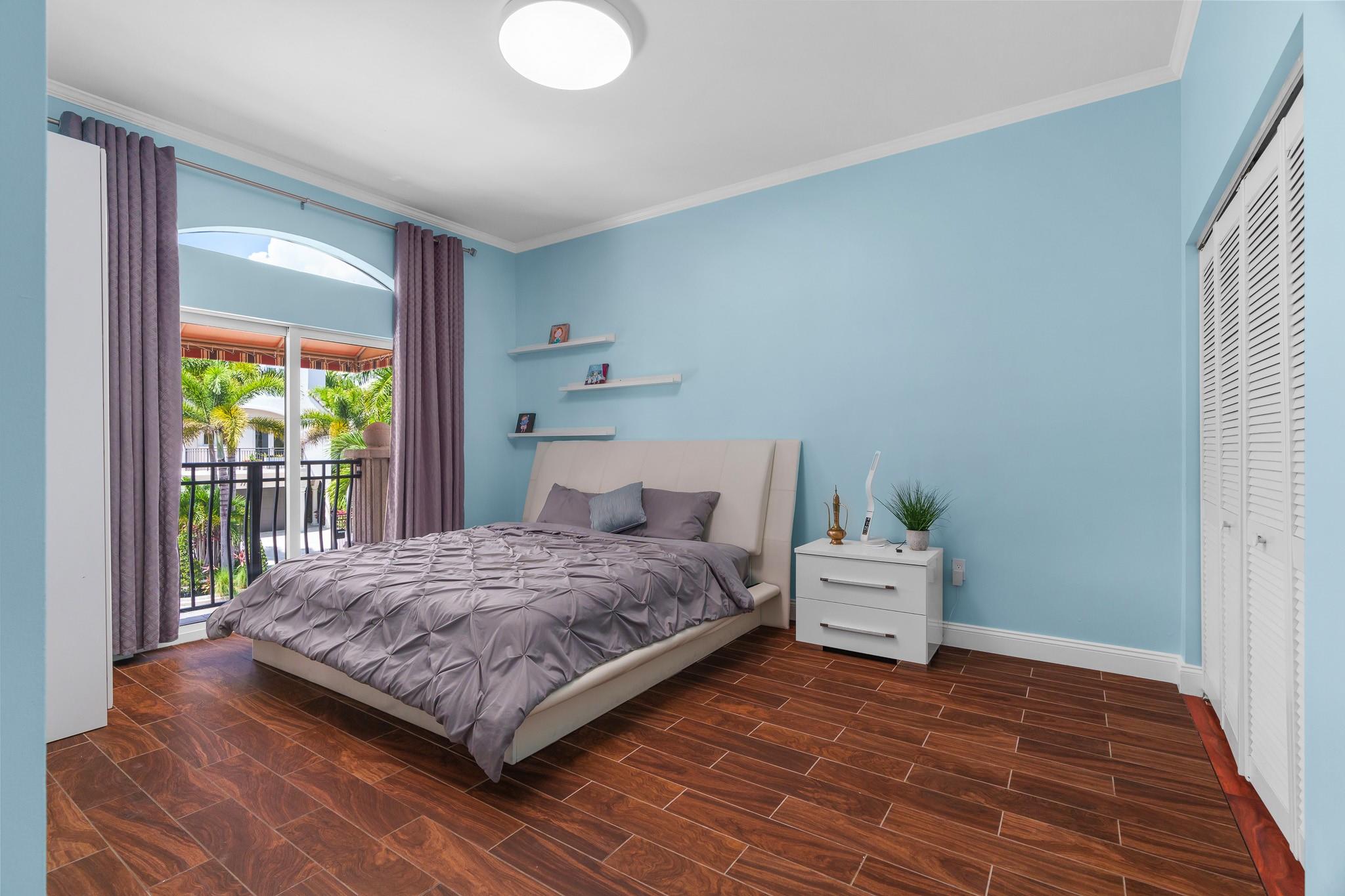 70 Isle Of Venice #203 Fort Lauderdale, FL 33301