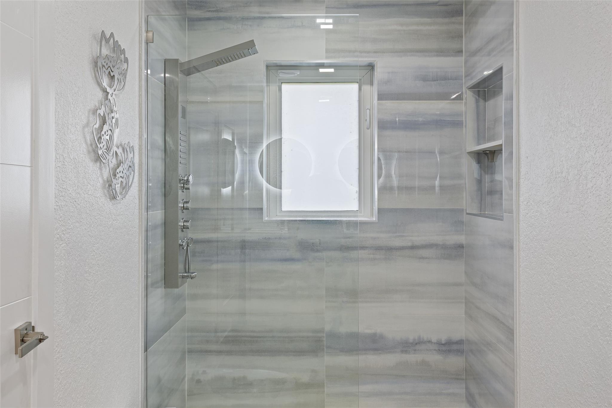 2534 Golf Vw Dr Weston, FL 33327