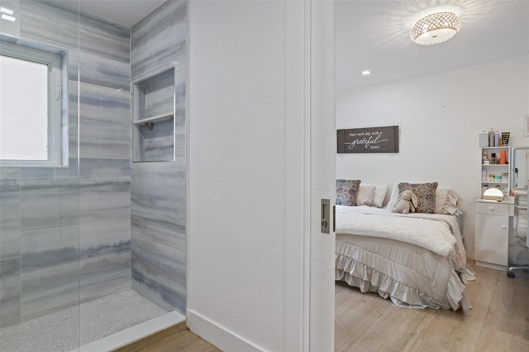 2534 Golf Vw Dr Weston, FL 33327