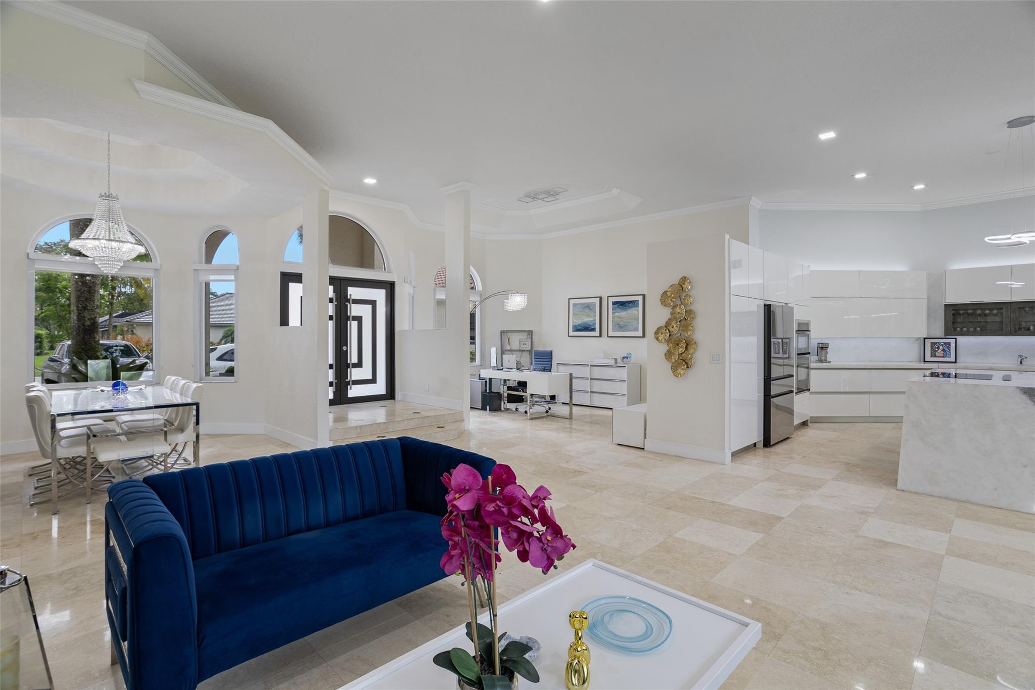 2534 Golf Vw Dr Weston, FL 33327