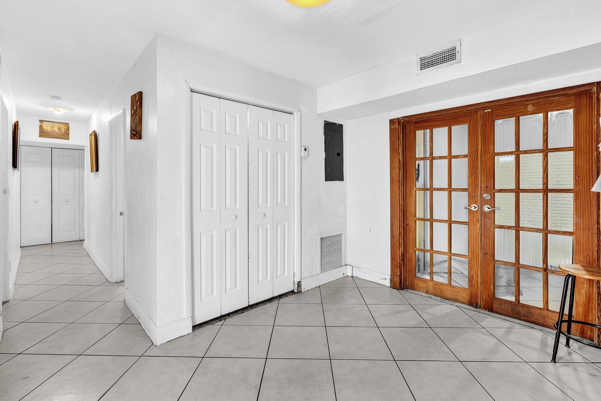 6409 NW 72nd Ave,Tamarac, FL 33321