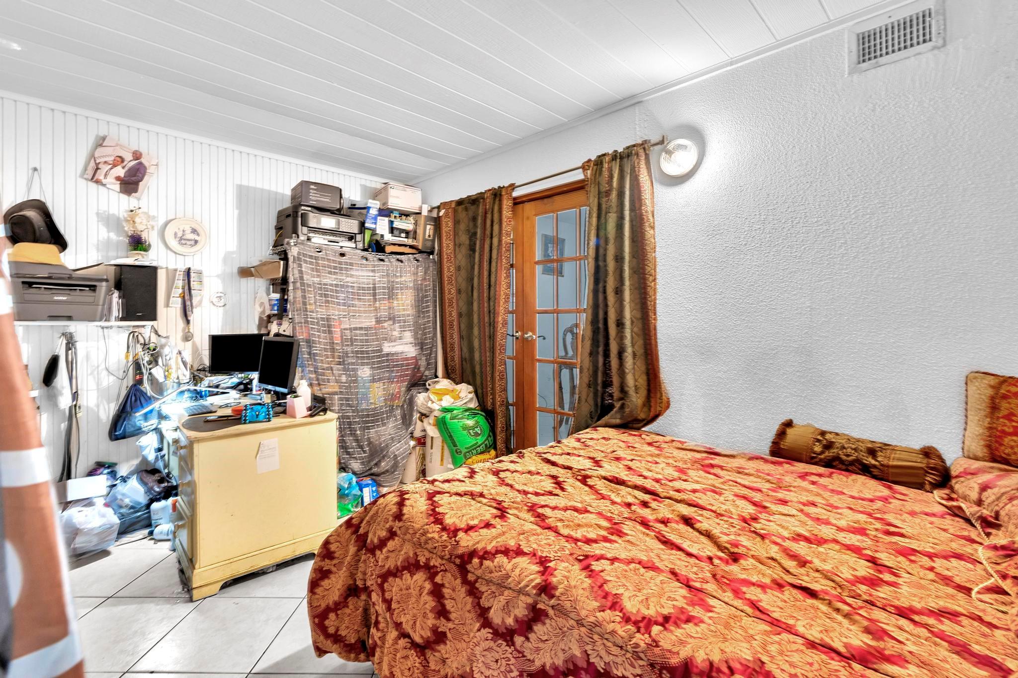 6409 NW 72nd Ave,Tamarac, FL 33321