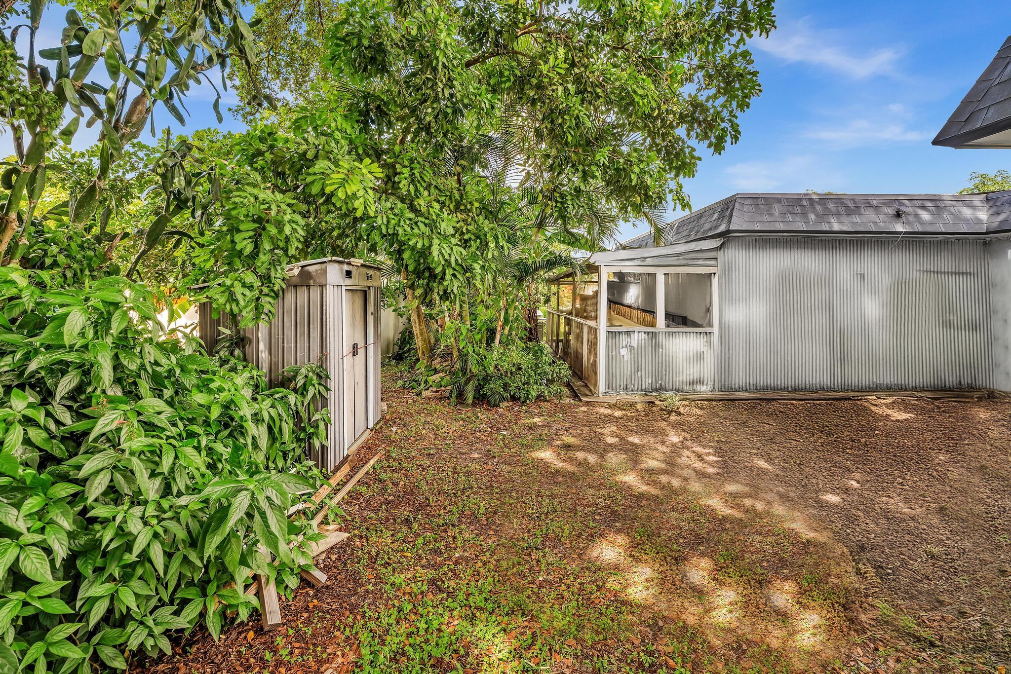 6409 NW 72nd Ave,Tamarac, FL 33321