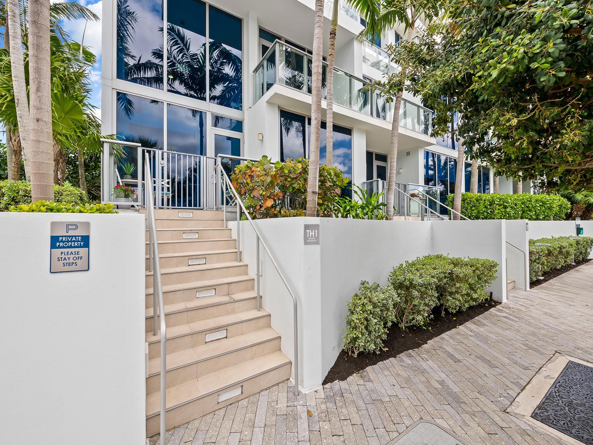 701 N Fort Lauderdale Bch Blvd #TH1 Fort Lauderdale, FL 33304 701 N Fort Lauderdale Bch Blvd #TH1 Fort Lauderdale, FL 33304