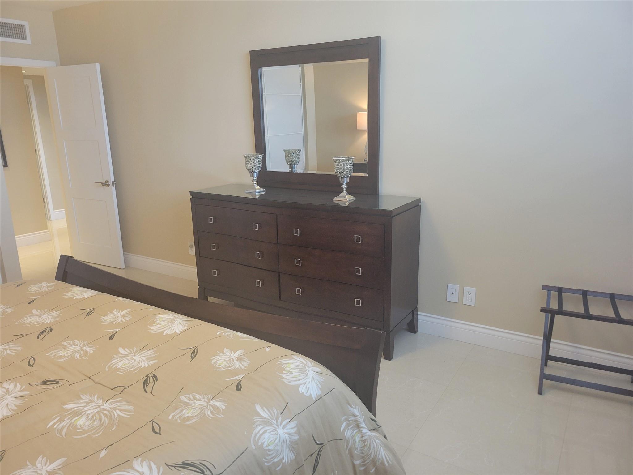 19370 Collins Ave #1218 Sunny Isles Beach, FL 33160