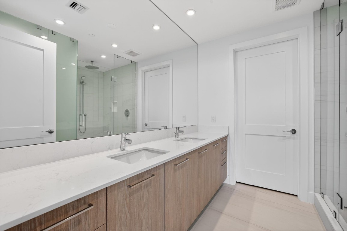 151 N Seabreeze #1803-E Fort Lauderdale, FL 33304