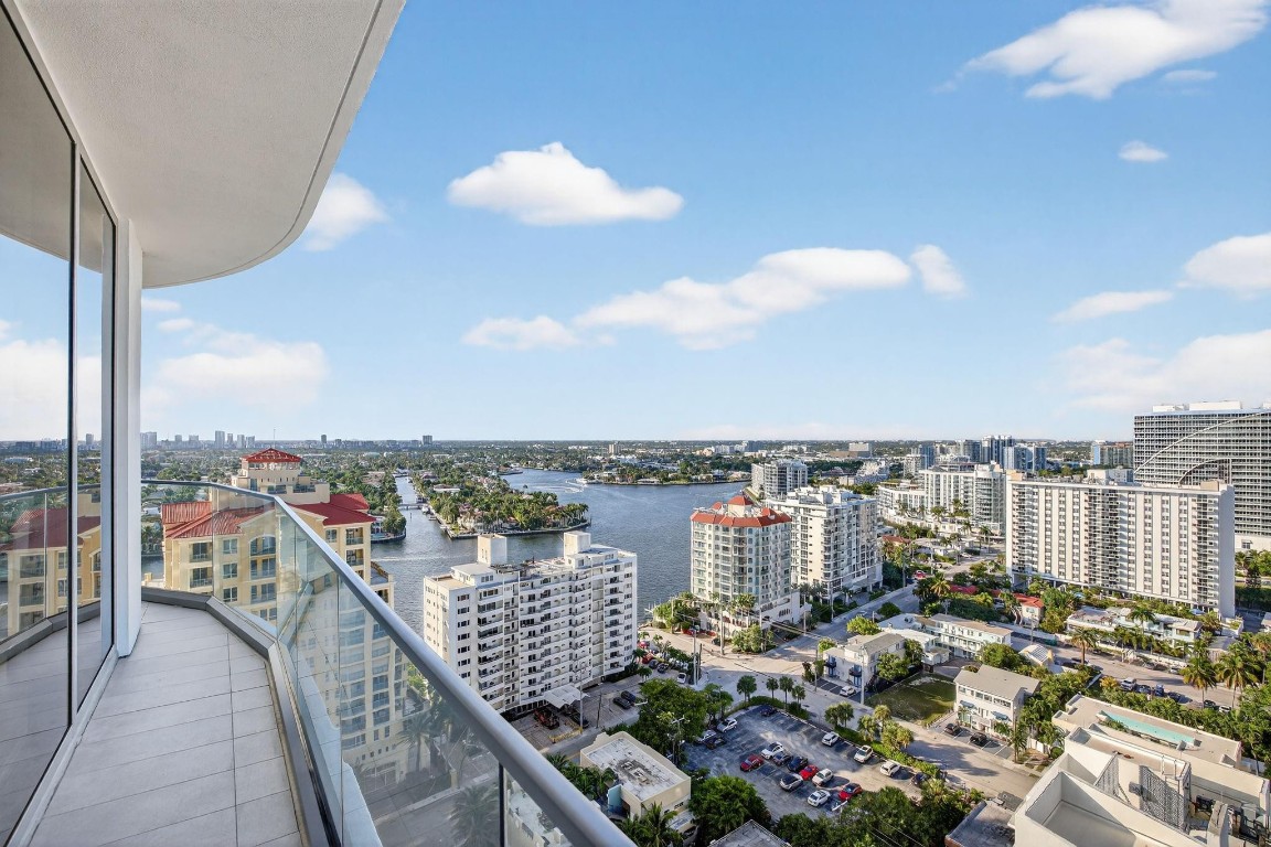151 N Seabreeze #1803-E Fort Lauderdale, FL 33304