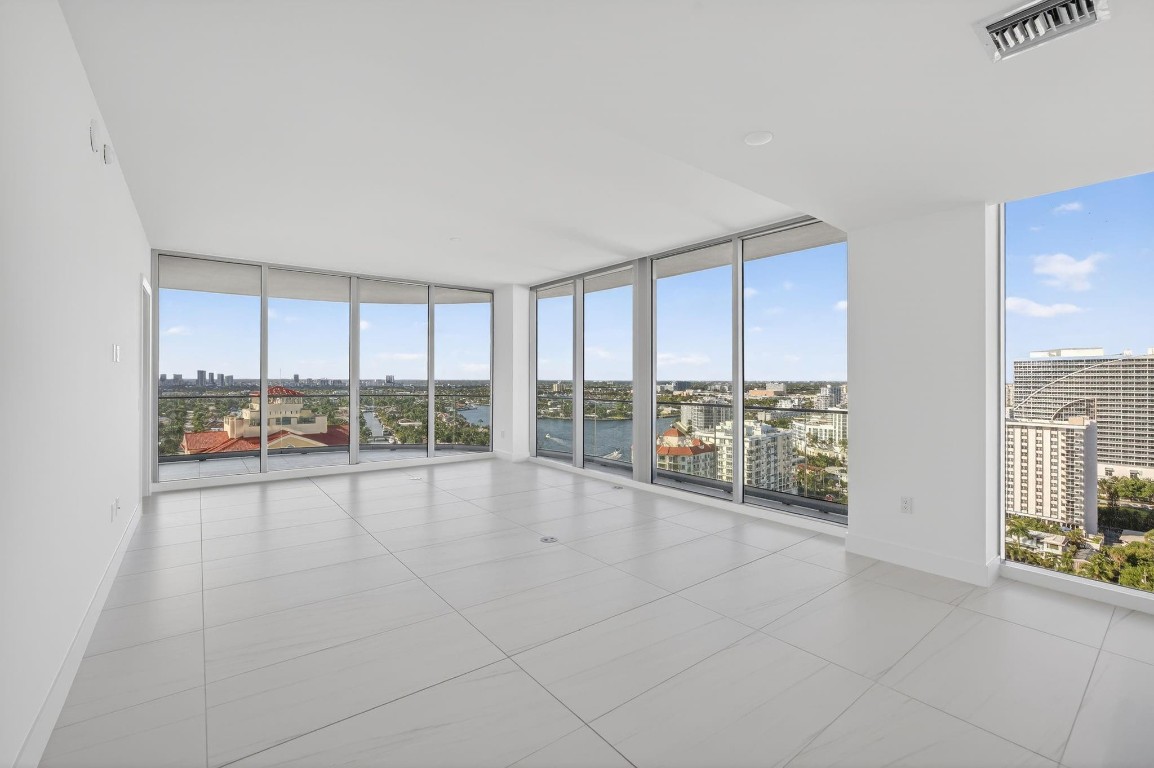 151 N Seabreeze #1803-E Fort Lauderdale, FL 33304
