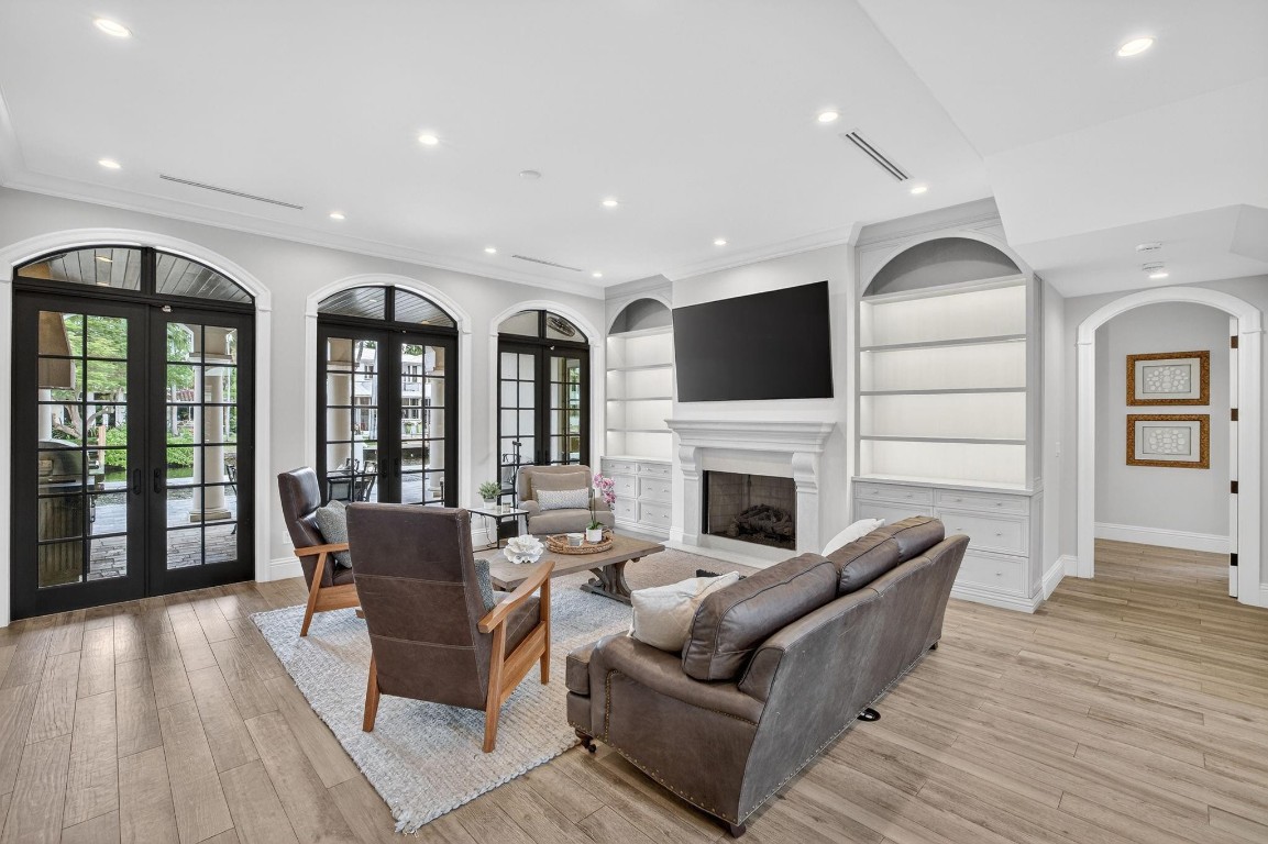 2425 Delmar Fort Lauderdale, FL 33301