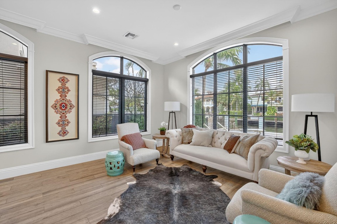 2425 Delmar Fort Lauderdale, FL 33301