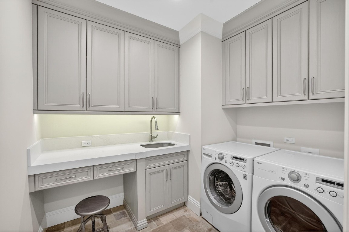 2425 Delmar Fort Lauderdale, FL 33301