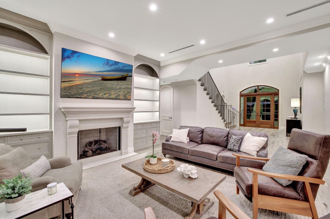 2425 Delmar Fort Lauderdale, FL 33301