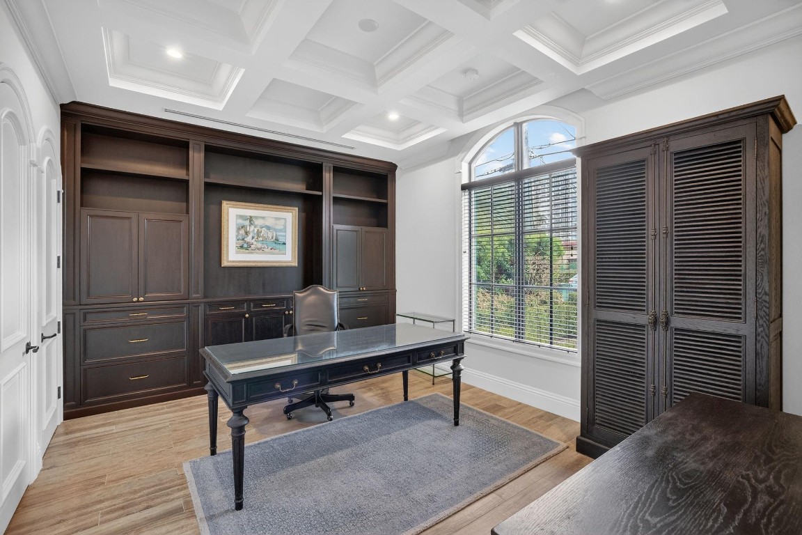 2425 Delmar Fort Lauderdale, FL 33301