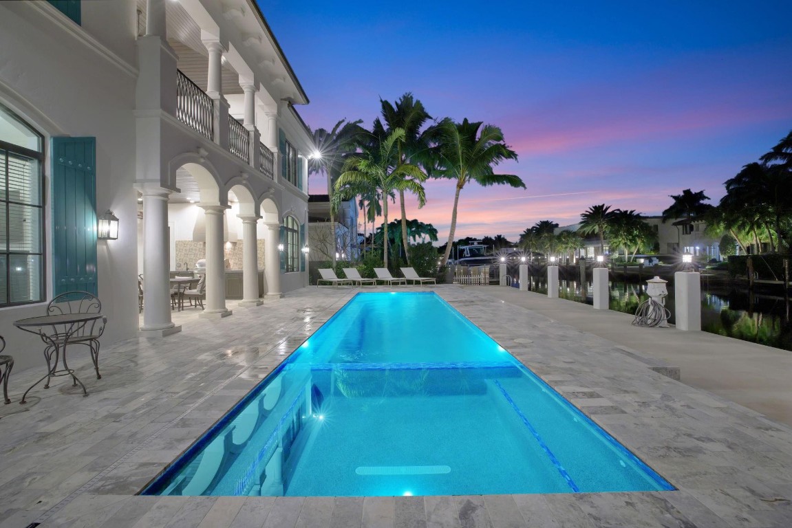 2425 Delmar Fort Lauderdale, FL 33301