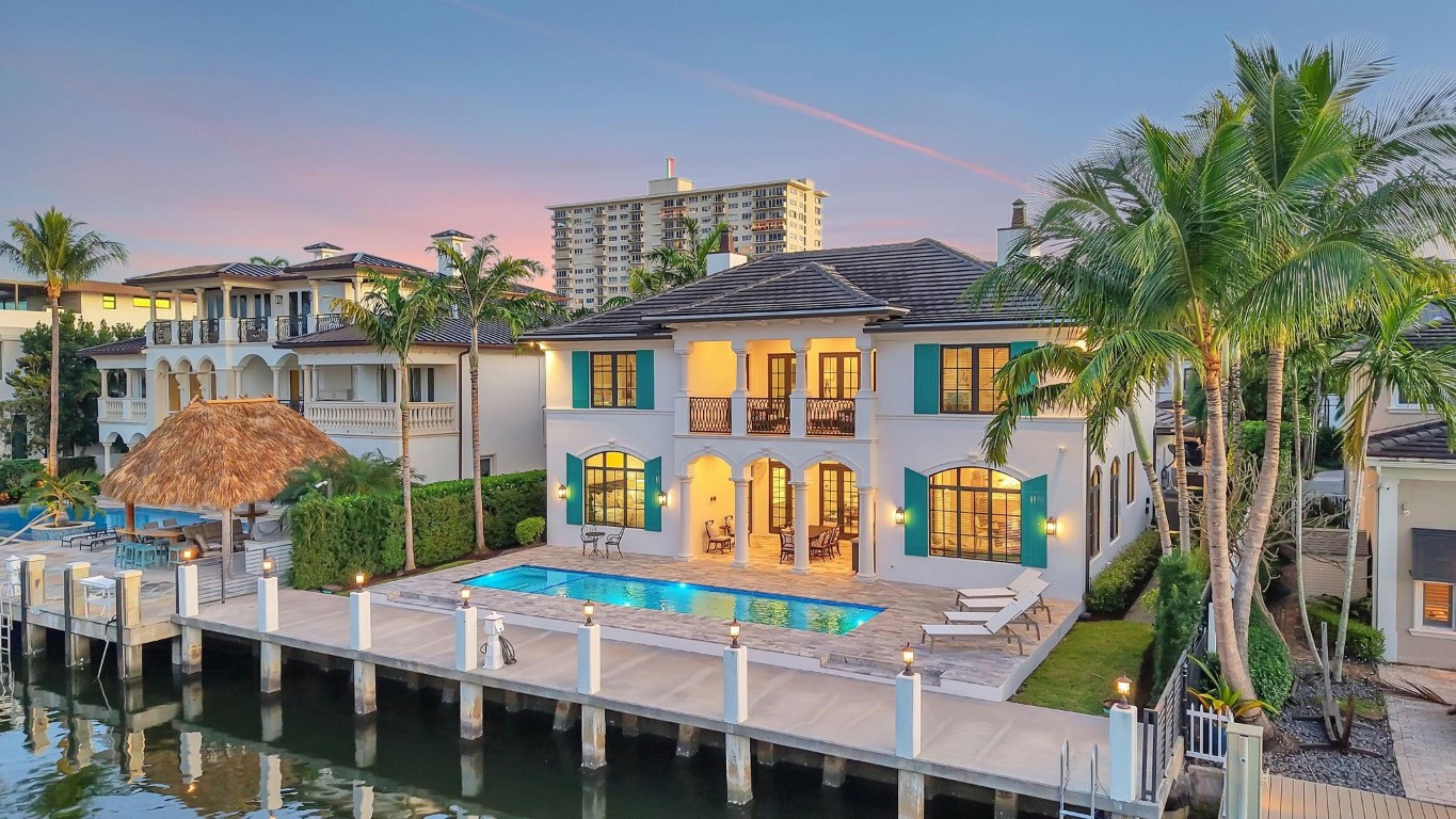 2425 Delmar Fort Lauderdale, FL 33301