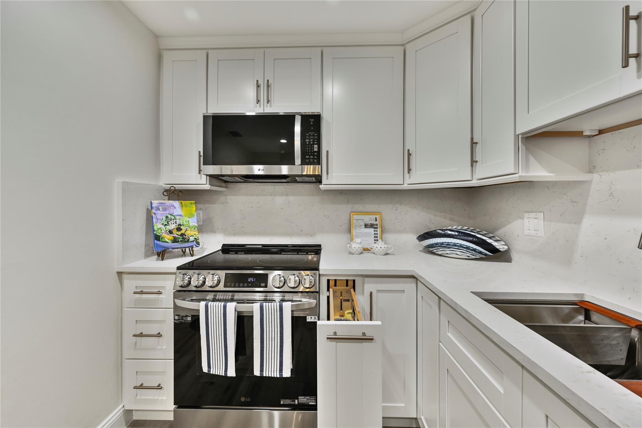 1084 NW 83rd Ave #B-63 Fort Lauderdale, FL 33322