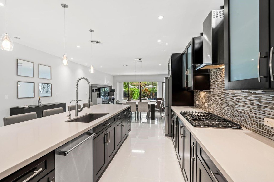 928 NE 16th #928 Fort Lauderdale, FL 33304