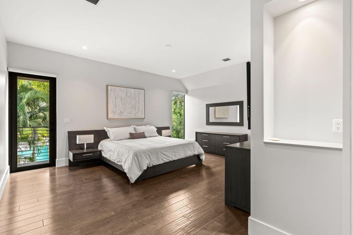 928 NE 16th #928 Fort Lauderdale, FL 33304