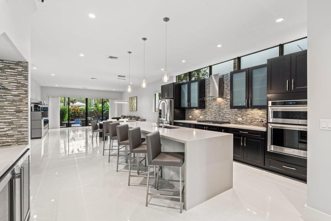 928 NE 16th #928 Fort Lauderdale, FL 33304