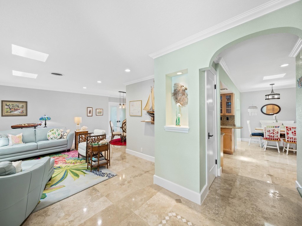 3040 46th Fort Lauderdale, FL 33308