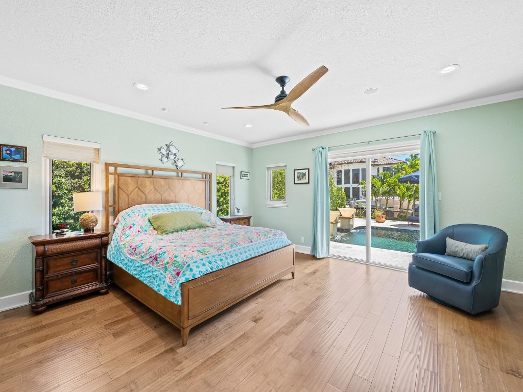 3040 46th Fort Lauderdale, FL 33308