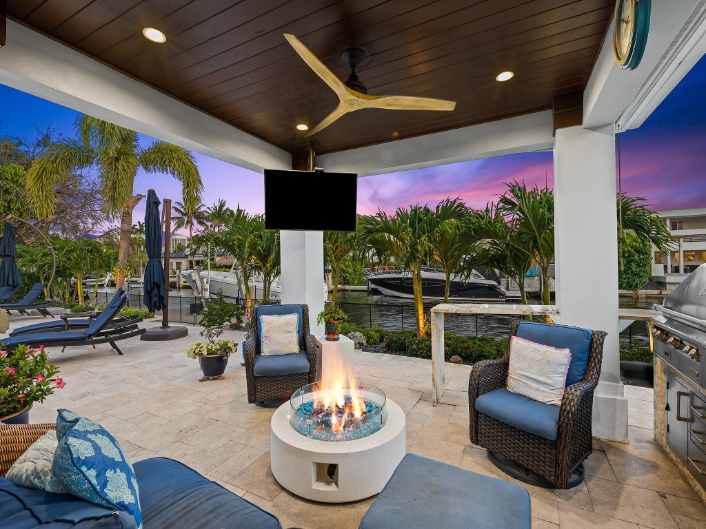 3040 46th Fort Lauderdale, FL 33308