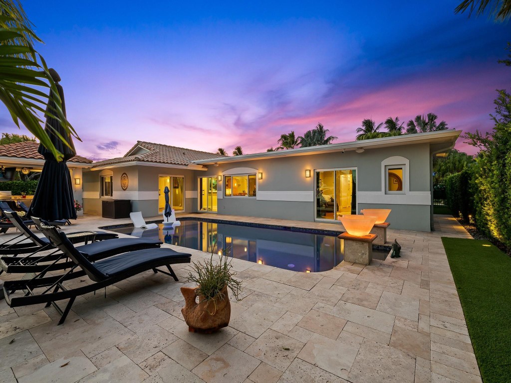 3040 46th Fort Lauderdale, FL 33308