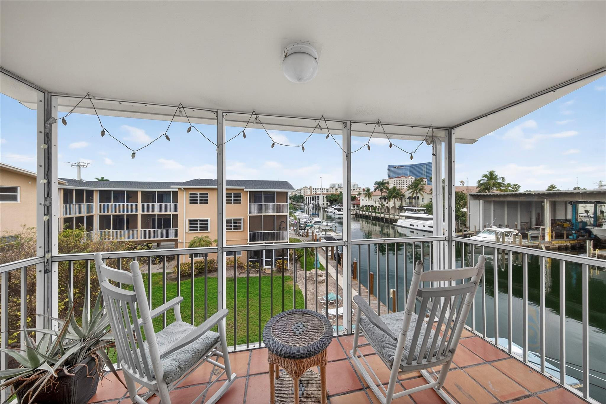 1510 SE 15th #310 Fort Lauderdale, FL 33316