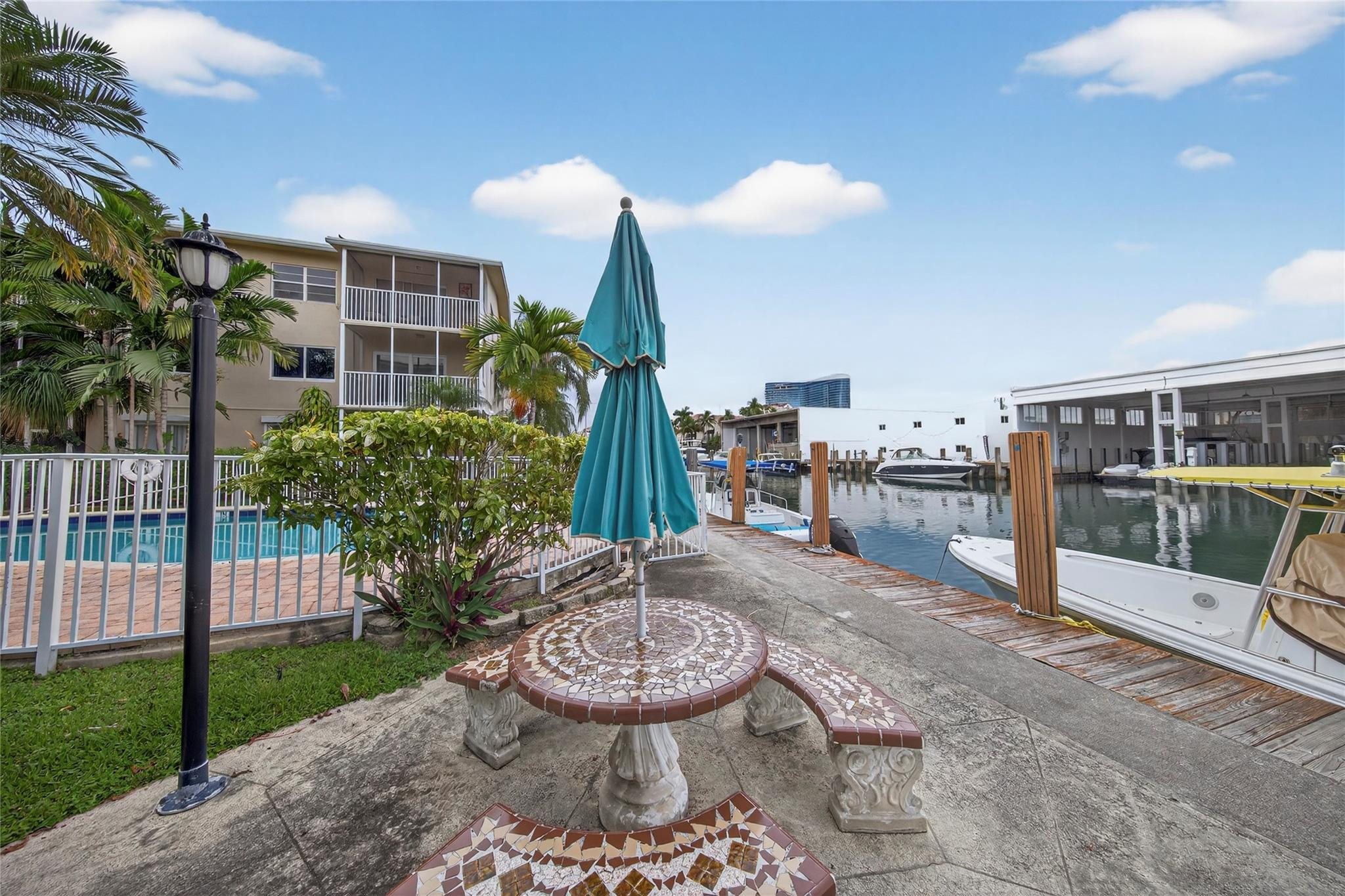 1510 SE 15th #310 Fort Lauderdale, FL 33316