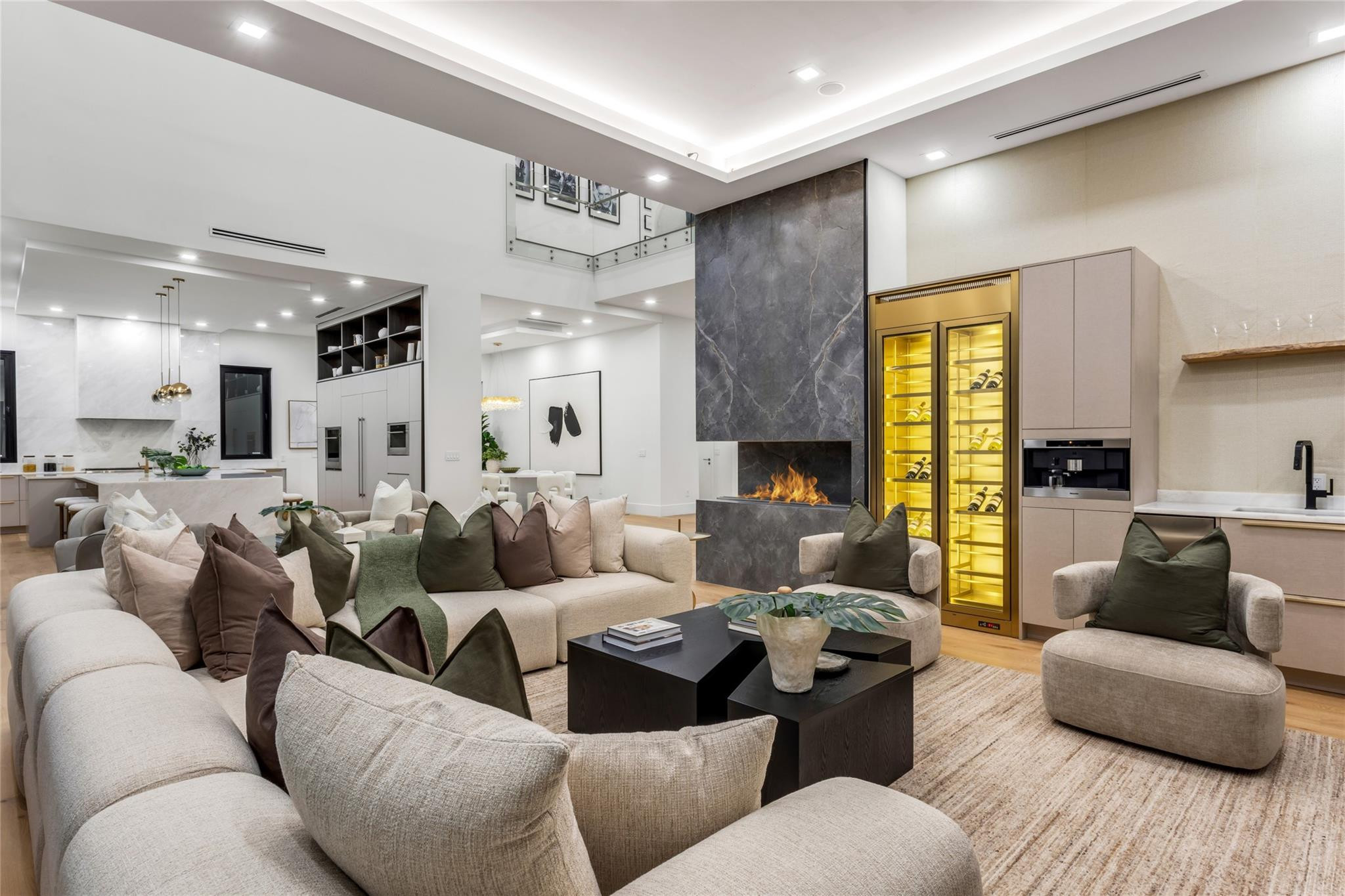 2 Sunset Pompano Beach, FL 33062