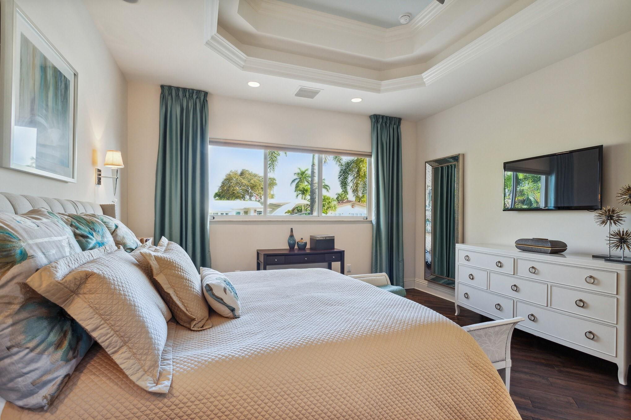 2461 SE 10th Pompano Beach, FL 33062