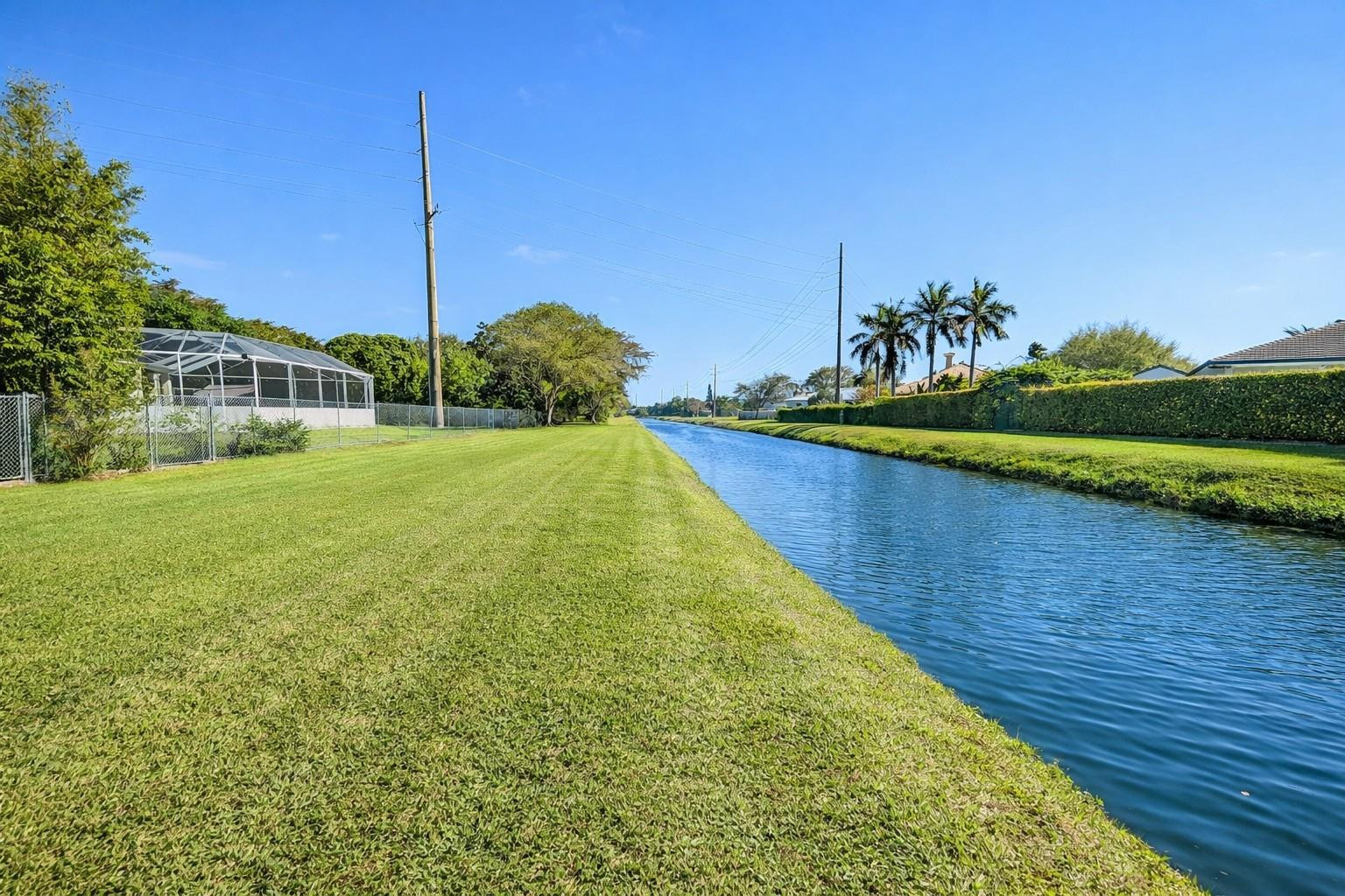 16070 SW 89th Ave Palmetto Bay, FL 33157