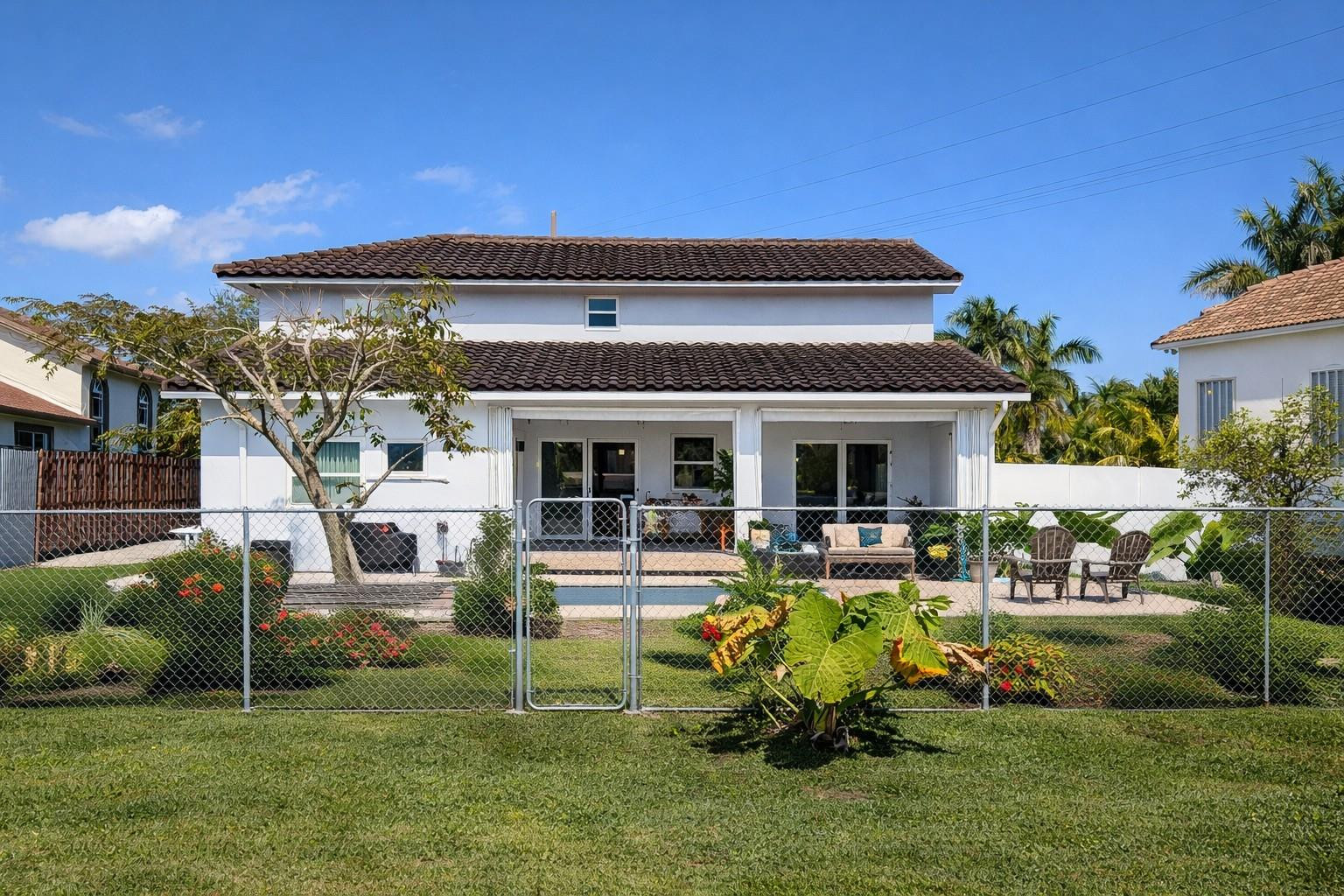 16070 SW 89th Ave Palmetto Bay, FL 33157