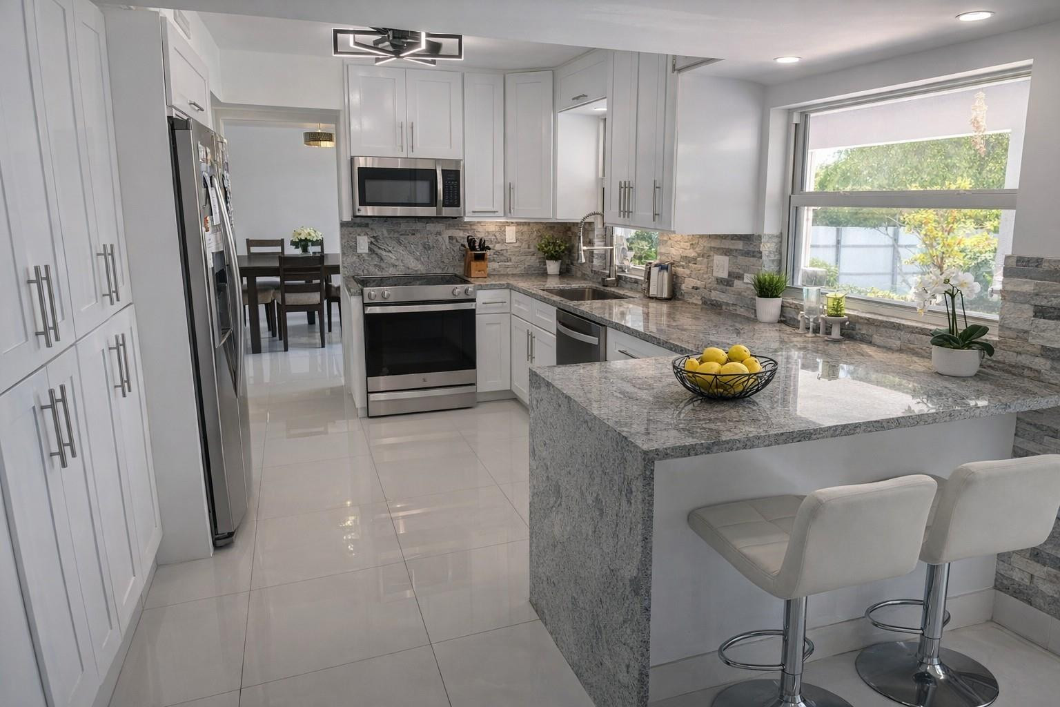 16070 SW 89th Ave Palmetto Bay, FL 33157