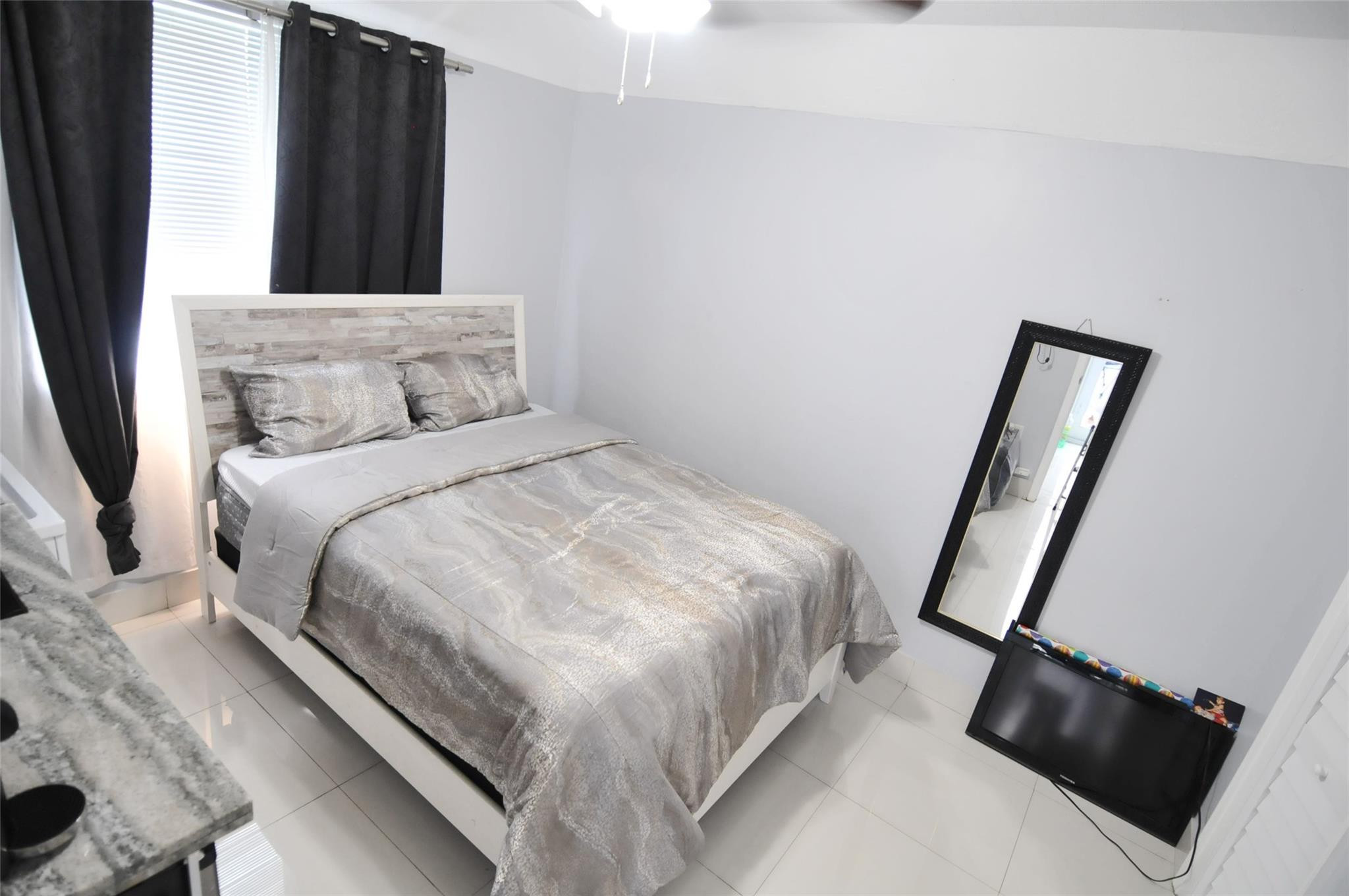 16070 SW 89th Ave Palmetto Bay, FL 33157