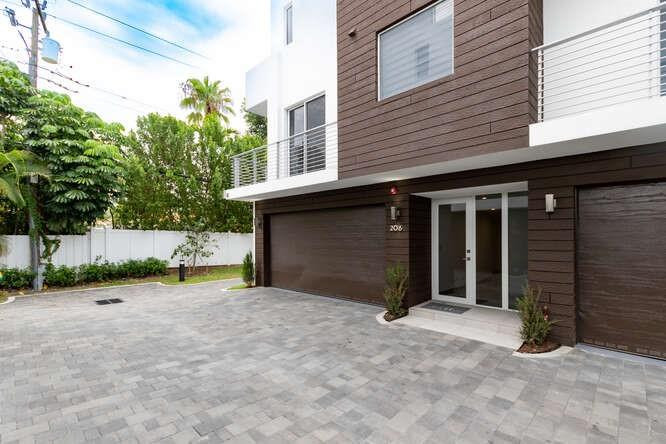 700 NE 14th #206 Fort Lauderdale, FL 33304