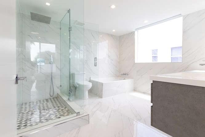 700 NE 14th #206 Fort Lauderdale, FL 33304