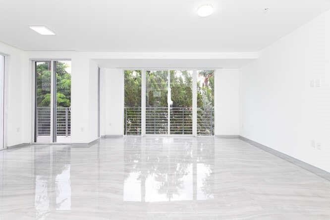 700 NE 14th #206 Fort Lauderdale, FL 33304