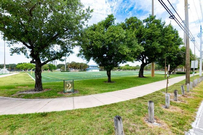 700 NE 14th #206 Fort Lauderdale, FL 33304