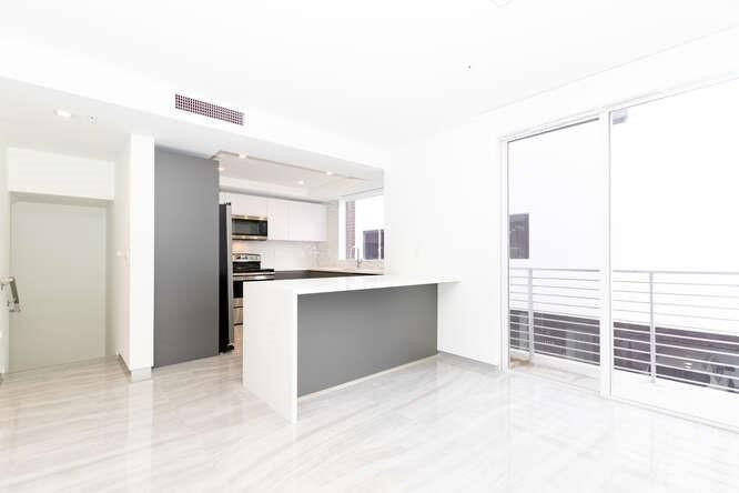 700 NE 14th #206 Fort Lauderdale, FL 33304