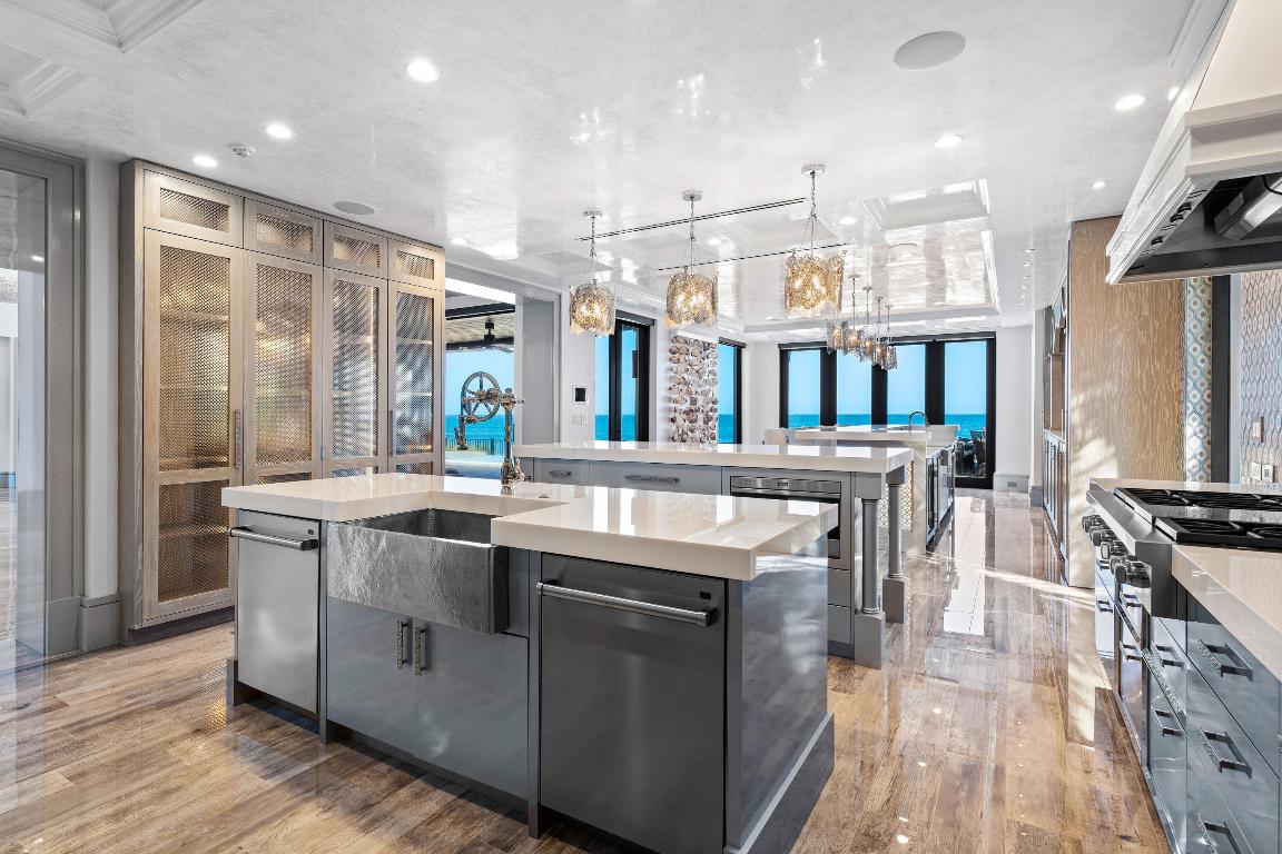 14 Ocean Jupiter Inlet Colony, FL 33469