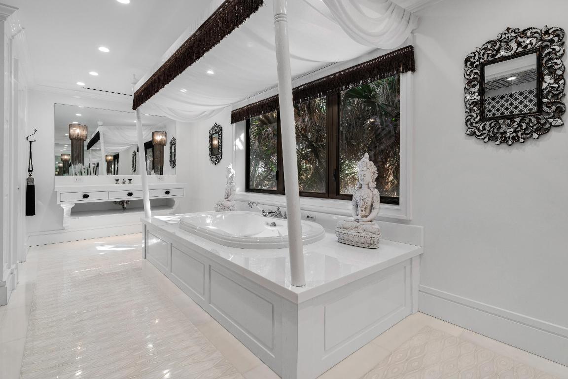 14 Ocean Jupiter Inlet Colony, FL 33469