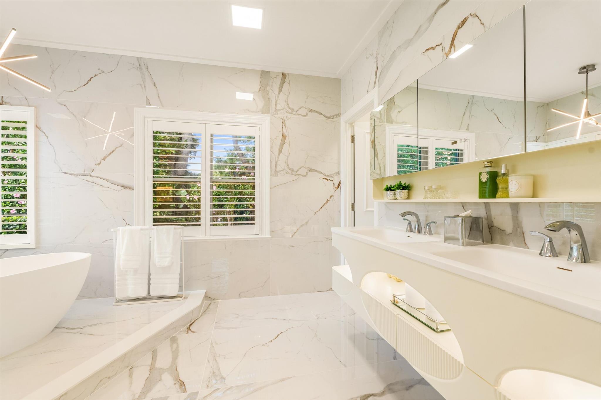 107 River Oak Dr Indian River Shores, FL 32963