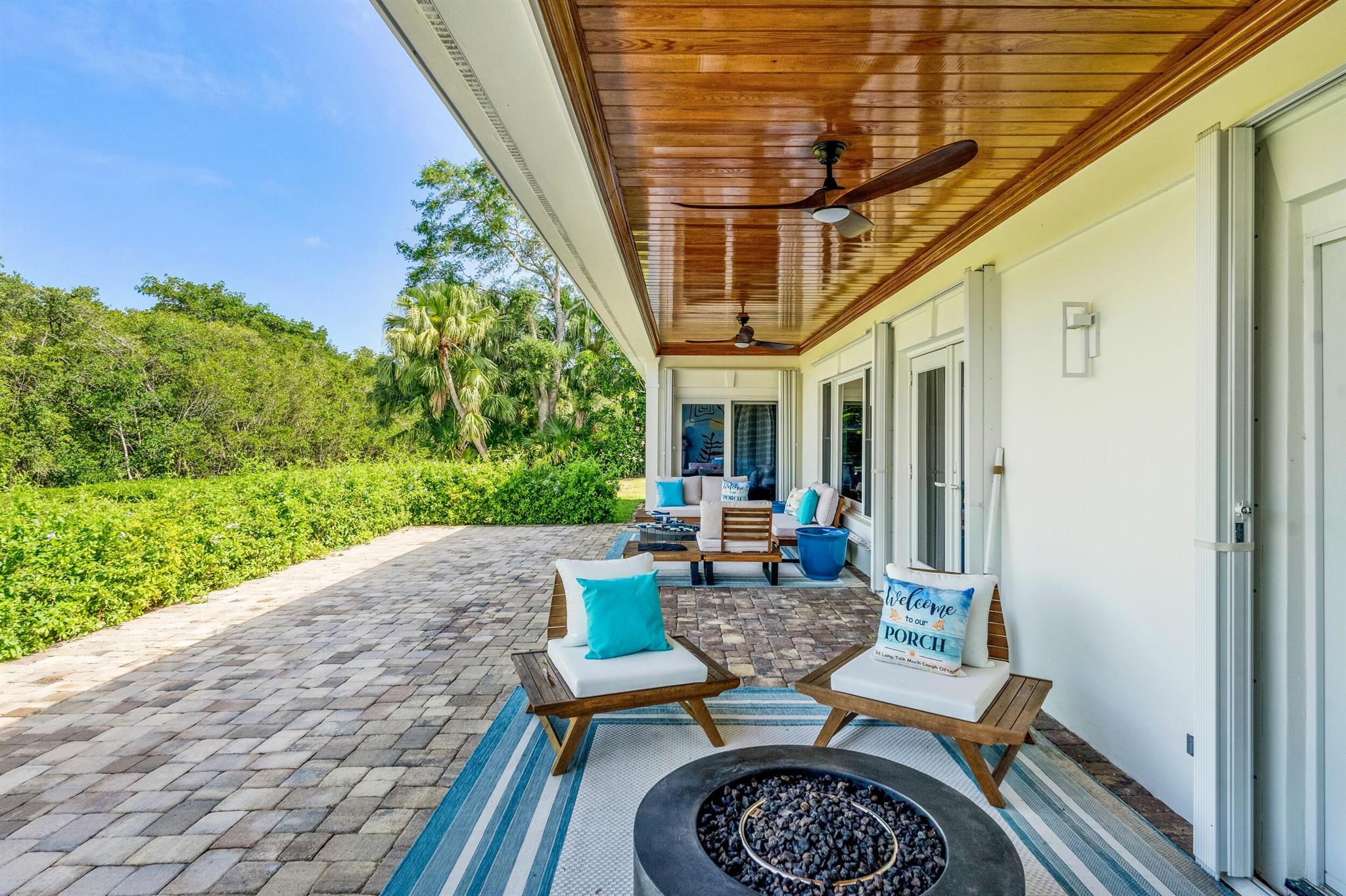 107 River Oak Dr Indian River Shores, FL 32963