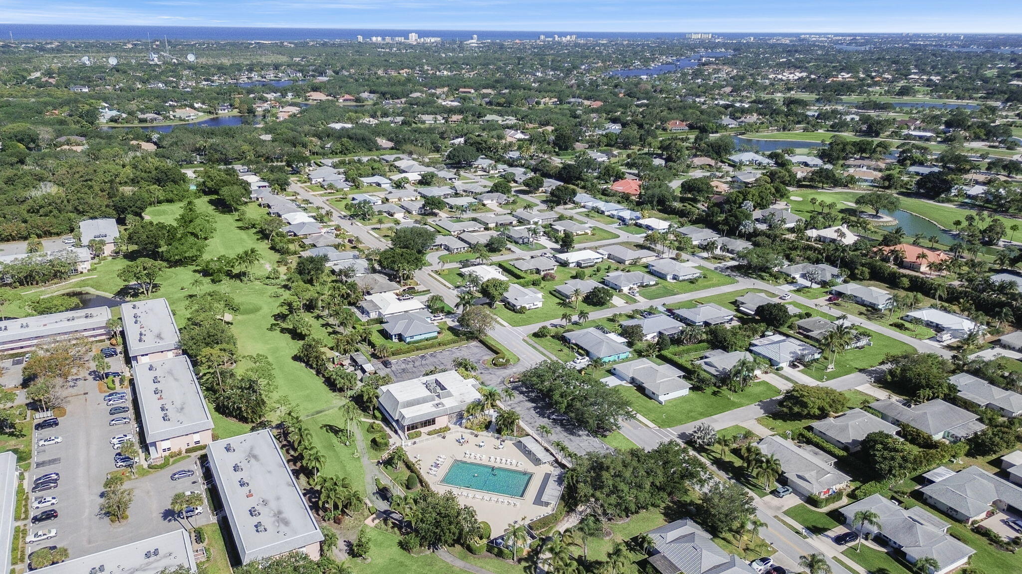 18390 SE Courtview Cir Jupiter, FL 33469