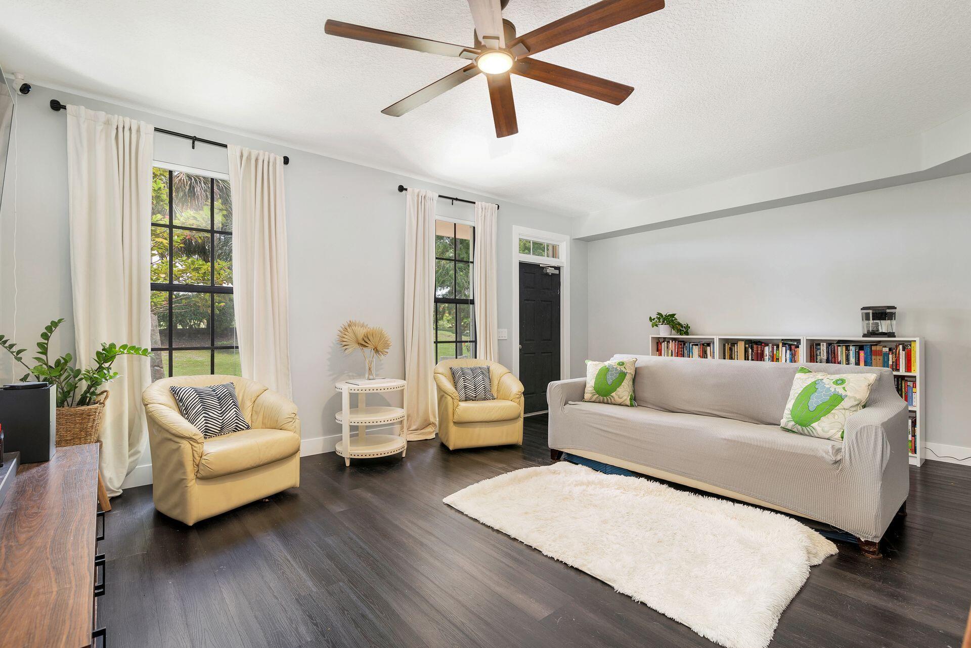 124 Ashley Ct Jupiter, FL 33458