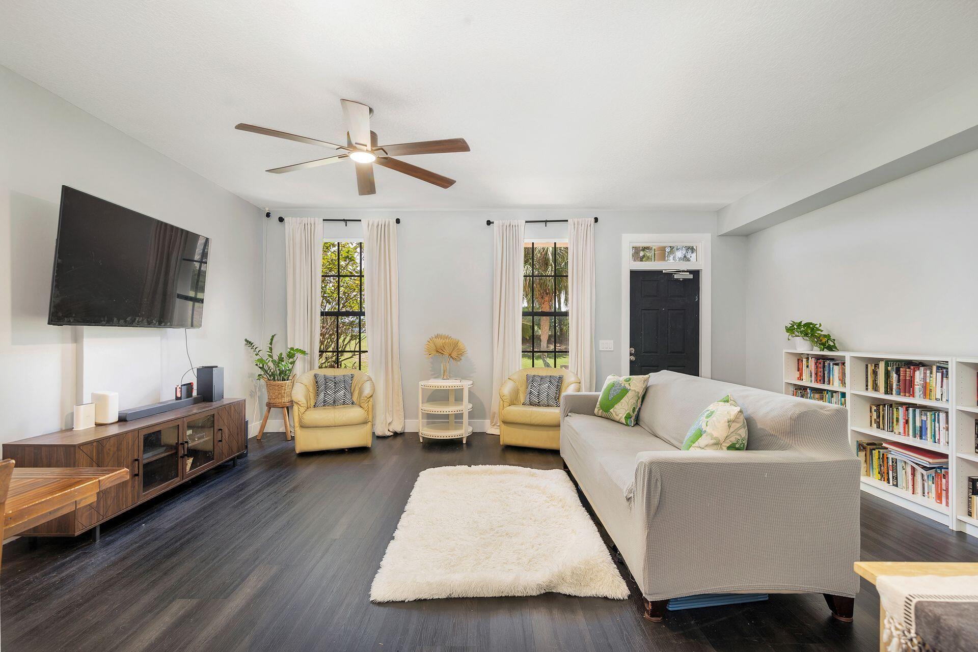 124 Ashley Ct Jupiter, FL 33458