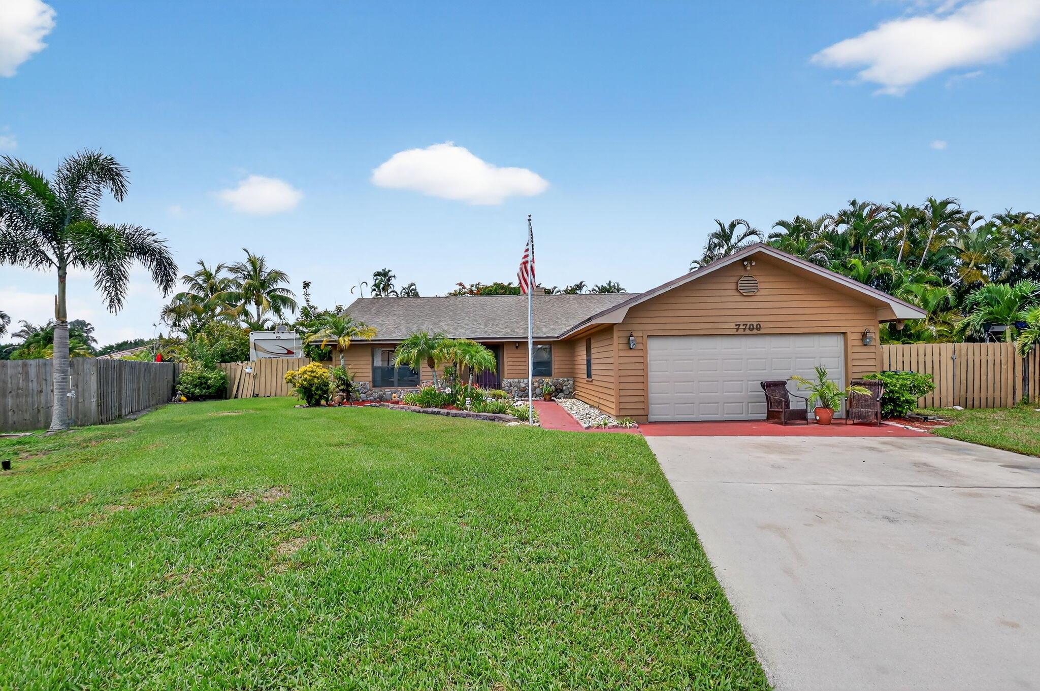7700 Woodland Crk Ln